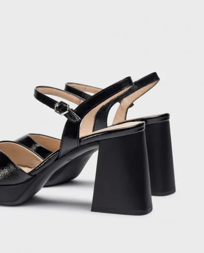 Wonders Sandalia Beatle Negro Sale