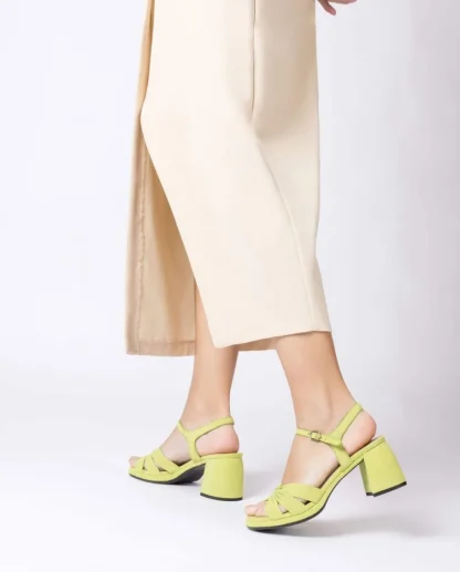Wonders Sandalias De Tacon Gisela Verde Apple Flash Sale
